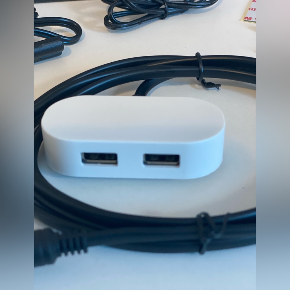 Herman Miller Ubi Dual 2.0 USB Power Module